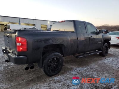 Trzecie zdjęcie samochodu z tyłu: 2007 CHEVROLET SILVERADO K1500 VIN:2GCEK19J271686879 - miniatura