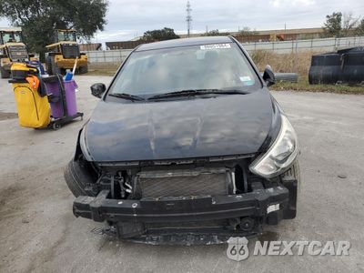 Piąte zdjęcie samochodu w środku: 2015 HYUNDAI ACCENT GS VIN:KMHCT5AE5FU215530 - miniatura