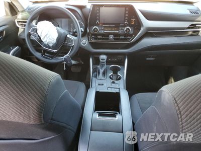 Zdjęcie 8 z 15 samochodu: 2021 TOYOTA HIGHLANDER L VIN:5TDCZRAH1MS063607 - miniatura