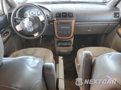 Zdjęcie 8 z 13 samochodu: 2005 SATURN RELAY 2 VIN:5GZDV03L05D229351 - miniatura