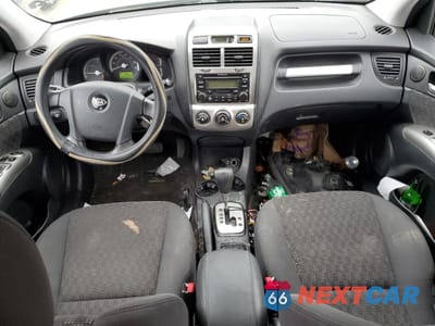 Zdjęcie 8 z 14 samochodu: 2007 KIA SPORTAGE EX VIN:KNDJE723X77328999 - miniatura
