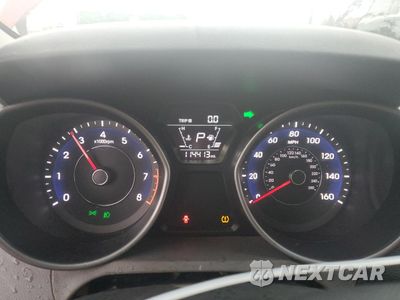 Zdjęcie 9 z 13 samochodu: 2014 HYUNDAI ELANTRA SE VIN:5NPDH4AE9EH464037 - miniatura