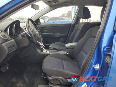 Zdjęcie 7 z 13 samochodu: 2006 MAZDA 3 HATCHBACK VIN:JM1BK143861412859 - miniatura