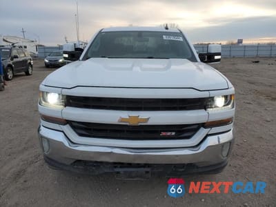 Piąte zdjęcie samochodu w środku: 2016 CHEVROLET SILVERADO K1500 LT VIN:3GCUKREC0GG130952 - miniatura