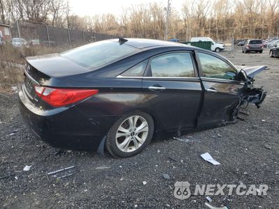 Trzecie zdjęcie samochodu z tyłu: 2013 HYUNDAI SONATA SE VIN:5NPEC4AC2DH606194 - miniatura