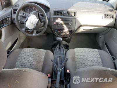 Zdjęcie 8 z 15 samochodu: 2007 FORD FOCUS ZX4 VIN:1FAFP34N87W280244 - miniatura
