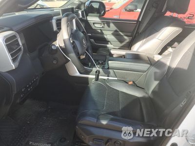 Zdjęcie 7 z 15 samochodu: 2022 TOYOTA TUNDRA CREWMAX PLATINUM VIN:5TFNA5EC2NX005816 - miniatura