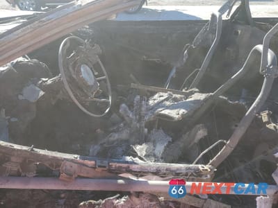 Zdjęcie 7 z 12 samochodu: 2001 CHEVROLET CAMARO VIN:2G1FP32KX12140815 - miniatura