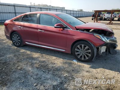 Czwarte zdjęcie samochodu z boku: 2016 HYUNDAI SONATA SPORT VIN:5NPE34AF5GH430448 - miniatura