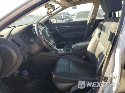 Zdjęcie 7 z 12 samochodu: 2016 NISSAN ALTIMA 2.5 VIN:1N4AL3AP3GC132306 - miniatura