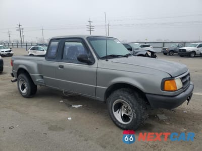 Czwarte zdjęcie samochodu z boku: 1994 MAZDA B3000 CAB PLUS VIN:4F4CR16U5RTM25204 - miniatura