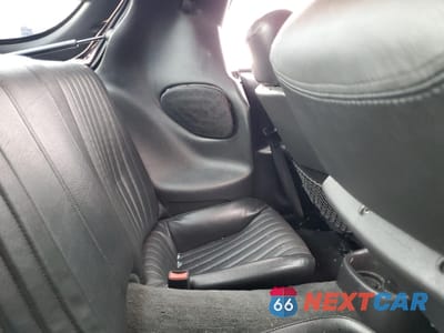 Zdjęcie 10 z 14 samochodu: 2000 PONTIAC FIREBIRD FORMULA VIN:2G2FV22G3Y2175844 - miniatura