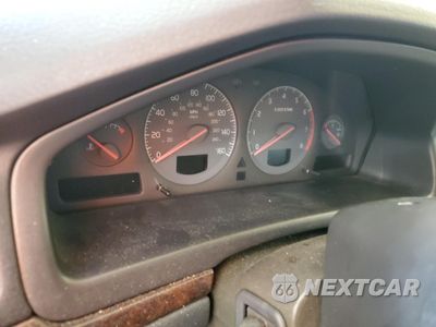 Zdjęcie 9 z 12 samochodu: 1999 VOLVO S80 VIN:YV1TS97DXX1047619 - miniatura