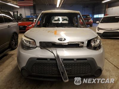 Piąte zdjęcie samochodu w środku: 2015 KIA SOUL VIN:KNDJN2A27F7801879 - miniatura