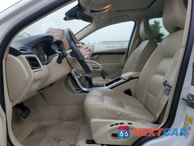 Zdjęcie 7 z 14 samochodu: 2016 VOLVO XC70 T5 PREMIER VIN:YV4612NK3G1238410 - miniatura