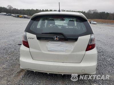 Zdjęcie 6 z 15 samochodu: 2013 HONDA FIT SPORT VIN:JHMGE8H51DC017780 - miniatura