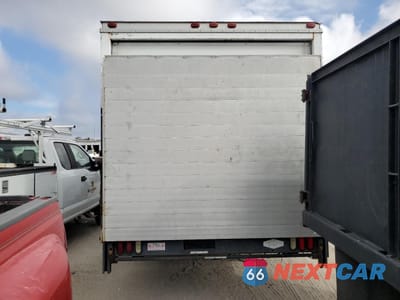 Zdjęcie 6 z 12 samochodu: 2003 FORD ECONOLINE E350 SUPER DUTY CUTAWAY VAN VIN:1FDWE35L63HB83082 - miniatura