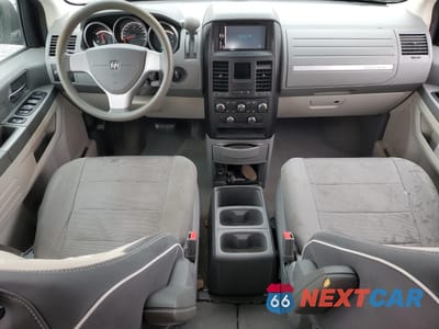 Zdjęcie 8 z 16 samochodu: 2009 DODGE GRAND CARAVAN SE VIN:2D8HN44E09R615850 - miniatura