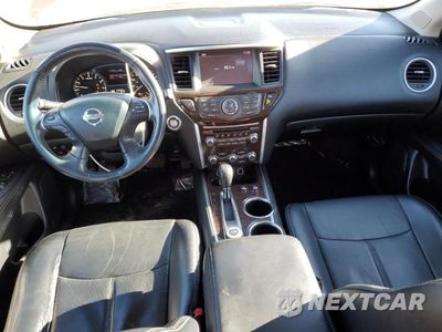 Zdjęcie 8 z 13 samochodu: 2014 NISSAN PATHFINDER S VIN:5N1AR2MM2EC717908 - miniatura