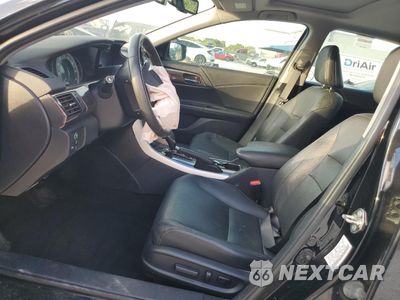Zdjęcie 7 z 14 samochodu: 2017 HONDA ACCORD TOURING VIN:1HGCR3F9XHA025389 - miniatura