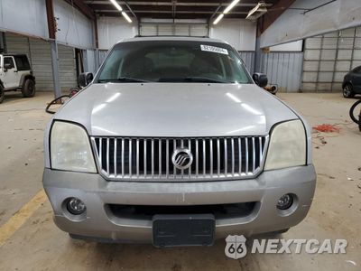 Piąte zdjęcie samochodu w środku: 2002 MERCURY MOUNTAINEER VIN:4M2ZU86W02UJ21929 - miniatura