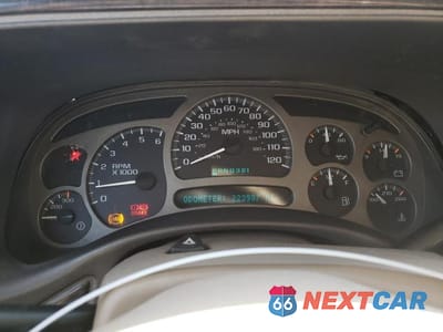 Zdjęcie 9 z 13 samochodu: 2003 GMC YUKON DENALI VIN:1GKEK63U73J172336 - miniatura