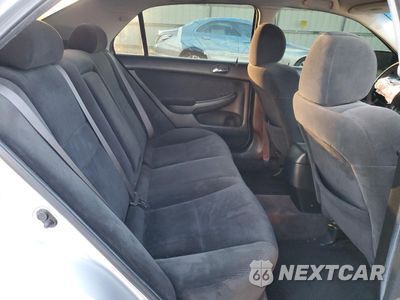 Zdjęcie 11 z 14 samochodu: 2006 HONDA ACCORD EX VIN:1HGCM56796A149837 - miniatura