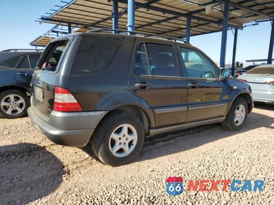 Trzecie zdjęcie samochodu z tyłu: 1998 MERCEDES-BENZ ML 320 VIN:4JGAB54E1WA044606 - miniatura