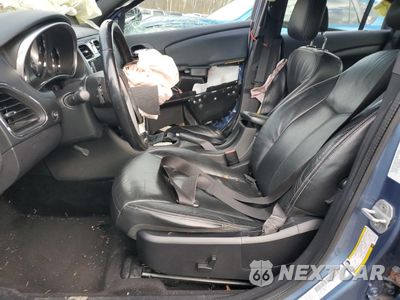 Zdjęcie 7 z 14 samochodu: 2011 CHRYSLER 200 LIMITED VIN:1C3BC2FG9BN618279 - miniatura