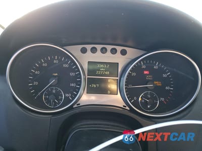 Zdjęcie 9 z 16 samochodu: 2006 MERCEDES-BENZ ML 350 VIN:4JGBB86E36A036168 - miniatura