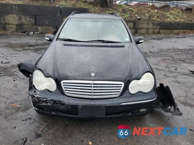 Piąte zdjęcie samochodu w środku: 2002 MERCEDES-BENZ C 320 VIN:WDBRH64J72F146108 - miniatura