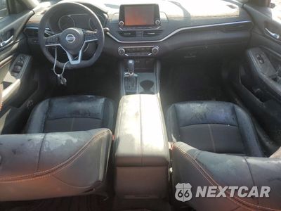 Zdjęcie 8 z 12 samochodu: 2021 NISSAN ALTIMA SR VIN:1N4BL4CV3MN349215 - miniatura