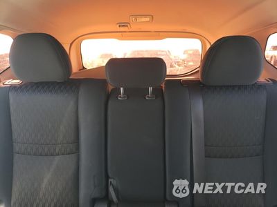 Zdjęcie 10 z 16 samochodu: 2017 NISSAN ROGUE S VIN:KNMAT2MT3HP607766 - miniatura