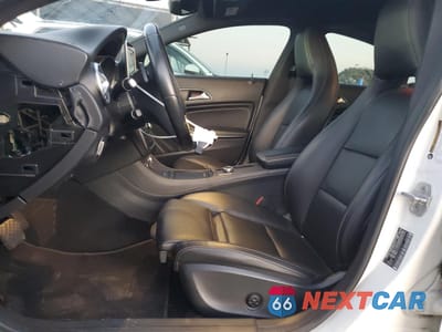 Zdjęcie 7 z 13 samochodu: 2016 MERCEDES-BENZ CLA 250 VIN:WDDSJ4EB3GN296741 - miniatura