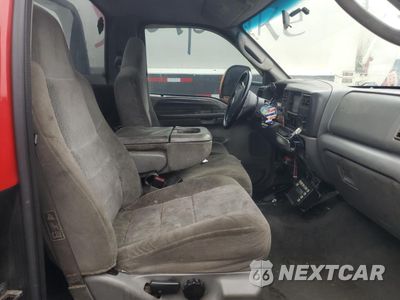 Piąte zdjęcie samochodu w środku: 2004 FORD F550 SUPER DUTY VIN:1FDAF57P44EA78627 - miniatura