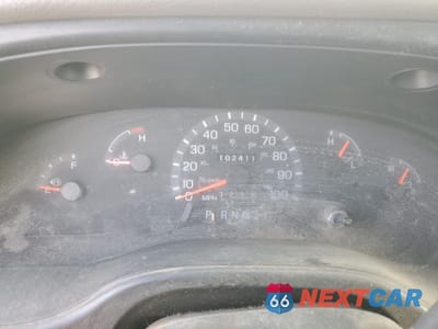Zdjęcie 9 z 14 samochodu: 2001 FORD ECONOLINE E150 VAN VIN:1FTRE14251HB00530 - miniatura
