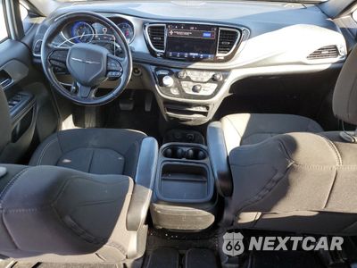 Zdjęcie 8 z 16 samochodu: 2021 CHRYSLER PACIFICA TOURING VIN:2C4RC1FG9MR559437 - miniatura