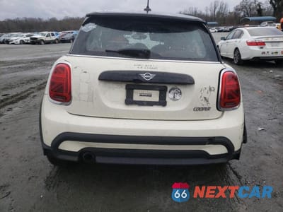 Zdjęcie 6 z 12 samochodu: 2023 MINI COOPER VIN:WMW33DH07P2S79135 - miniatura