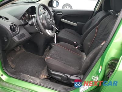 Zdjęcie 7 z 14 samochodu: 2011 MAZDA MAZDA2 VIN:JM1DE1HY4B0105808 - miniatura