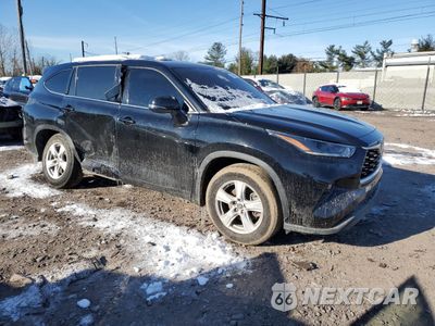 Czwarte zdjęcie samochodu z boku: 2021 TOYOTA HIGHLANDER L VIN:5TDZZRAH1MS530356 - miniatura