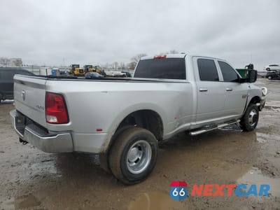 Trzecie zdjęcie samochodu z tyłu: 2011 DODGE RAM 3500 VIN:3D73Y4CL0BG555960 - miniatura
