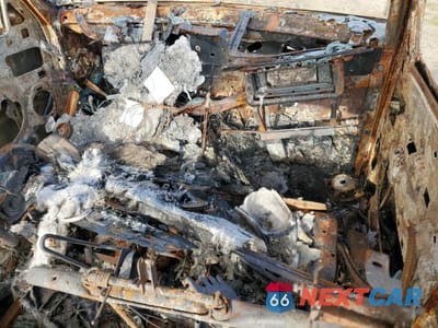 Zdjęcie 8 z 11 samochodu: 2002 CADILLAC ESCALADE EXT VIN:3GYEK63N82G247561 - miniatura