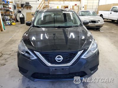 Piąte zdjęcie samochodu w środku: 2017 NISSAN SENTRA S VIN:3N1AB7AP2HY230923 - miniatura