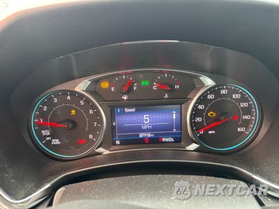 Zdjęcie 9 z 13 samochodu: 2023 CHEVROLET EQUINOX LT VIN:3GNAXUEGXPL174241 - miniatura