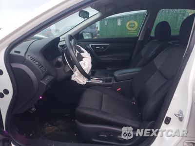 Zdjęcie 7 z 14 samochodu: 2016 NISSAN ALTIMA 2.5 VIN:1N4AL3AP3GC262988 - miniatura