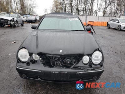Piąte zdjęcie samochodu w środku: 2001 MERCEDES-BENZ E 55 AMG VIN:WDBJF74J11B319958 - miniatura