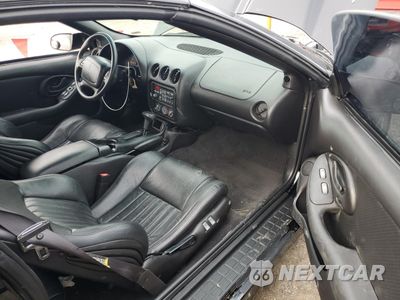 Zdjęcie 8 z 14 samochodu: 2000 PONTIAC FIREBIRD FORMULA VIN:2G2FV22G3Y2175844 - miniatura