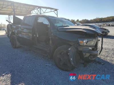 Czwarte zdjęcie samochodu z boku: 2020 RAM 1500 BIG HORN/LONE STAR VIN:1C6SRFFT8LN127936 - miniatura