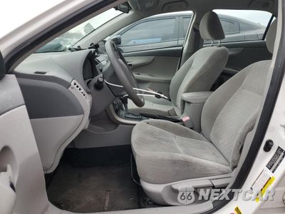 Zdjęcie 7 z 12 samochodu: 2009 TOYOTA COROLLA BASE VIN:JTDBL40E999089174 - miniatura