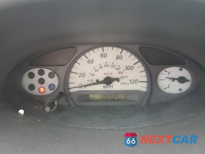 Zdjęcie 9 z 13 samochodu: 2002 TOYOTA ECHO VIN:JTDBT123620247748 - miniatura